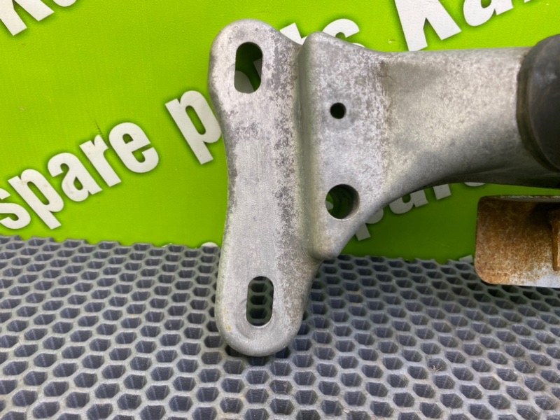 Кронштейн МКПП, 3100 рублей, Калининград