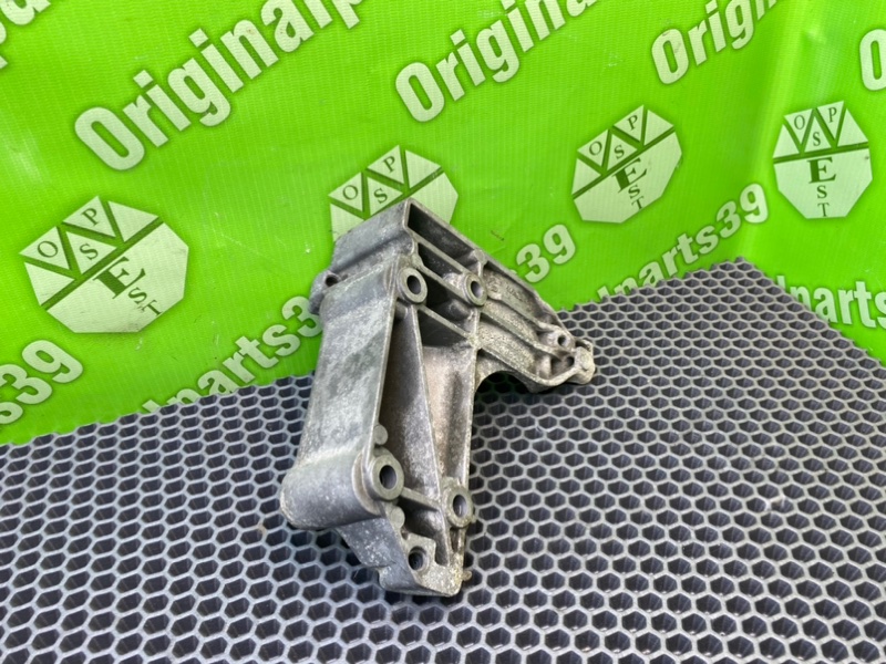 Кронштейн компрессора кондиционера, 1600 рублей, Калининград