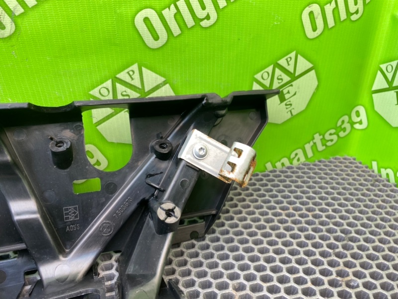 Кронштейн впускного коллектора, 1400 рублей, Калининград