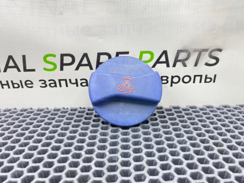 Крышка бачка, 1000 рублей, Калининград