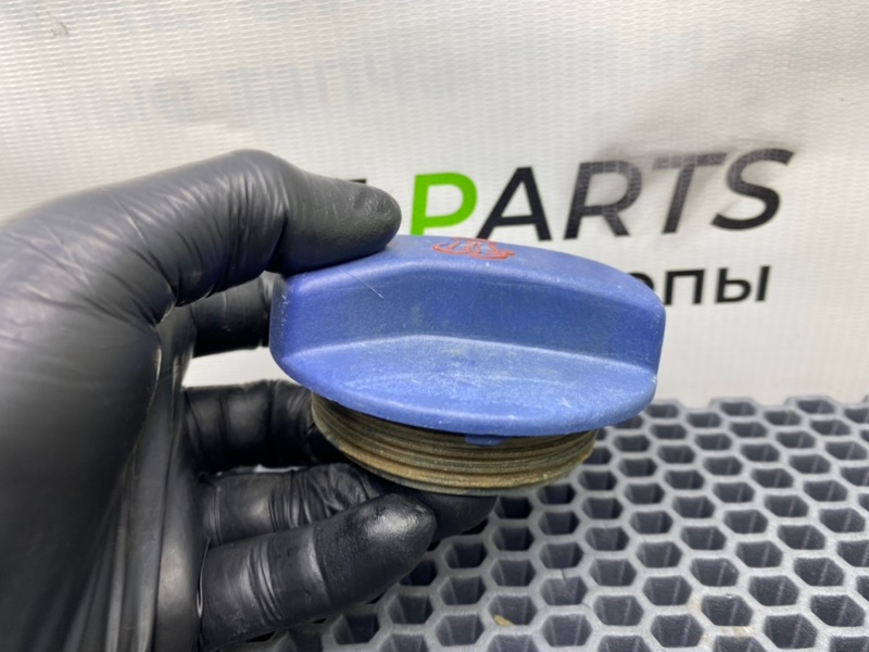 Крышка бачка, 1000 рублей, Калининград