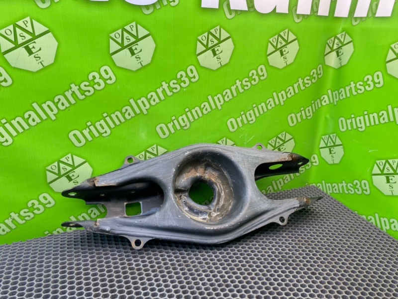 Рычаг подвески нижний, 2000 рублей, Калининград