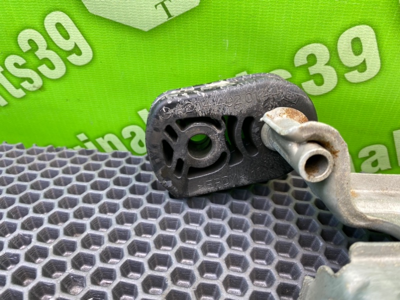 Кронштейн глушителя, 1000 рублей, Калининград