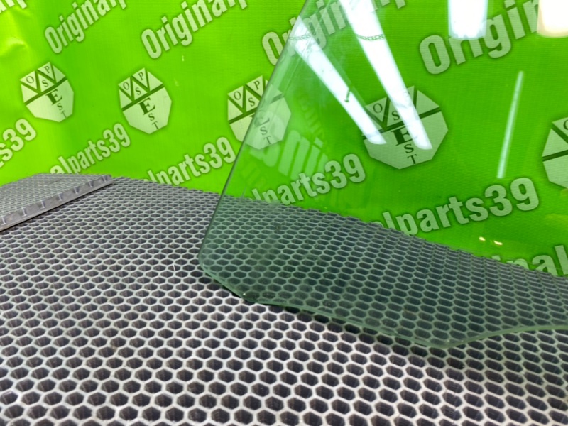 Стекло двери, 900 рублей, Калининград