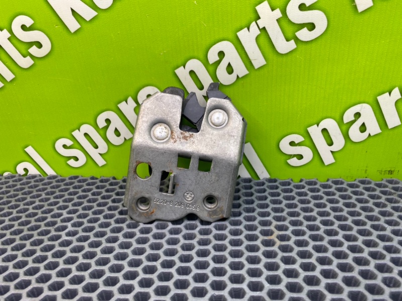 Замок спинки сиденья, 1000 рублей, Калининград