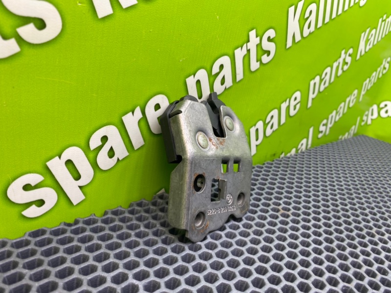 Замок спинки сиденья, 1000 рублей, Калининград