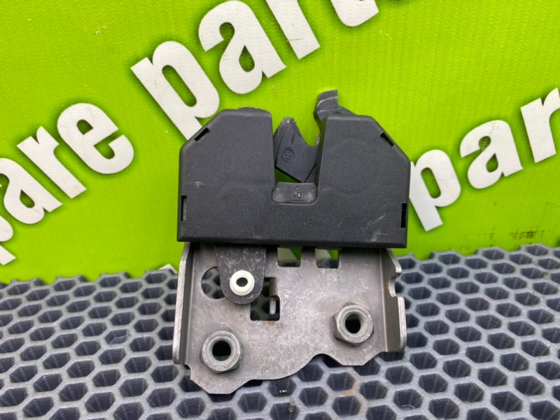 Замок спинки сиденья, 1000 рублей, Калининград