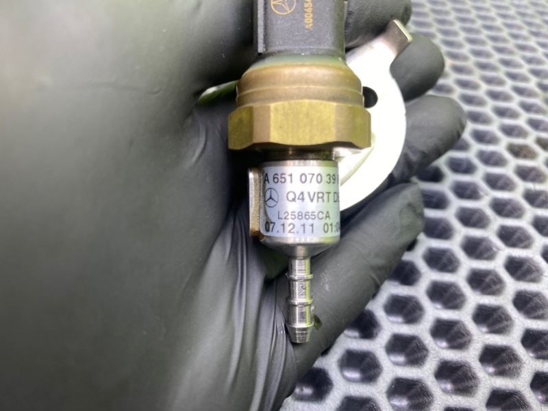 Датчик давления топлива, 2000 рублей, Калининград