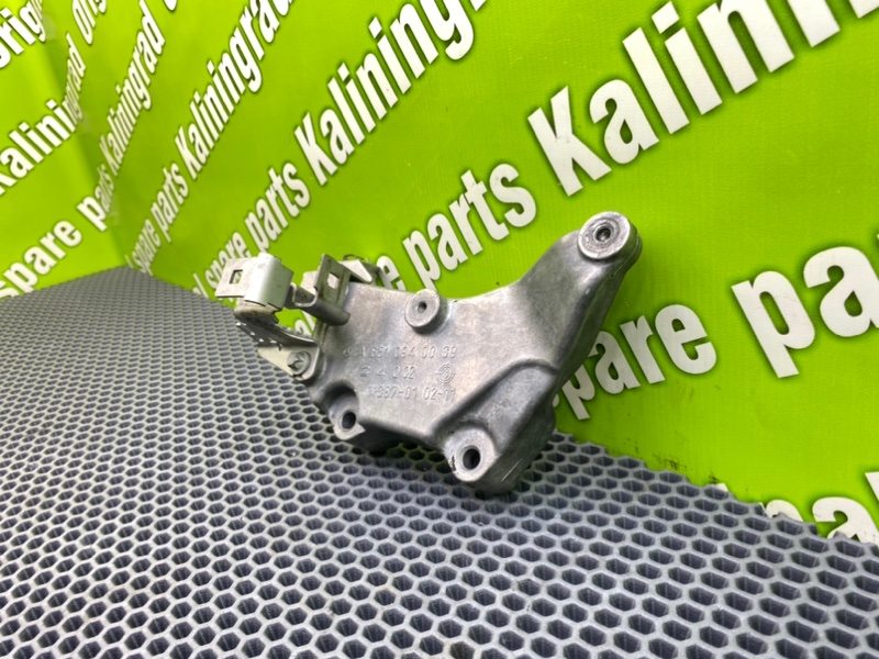 Кронштейн впускного коллектора, 1500 рублей, Калининград