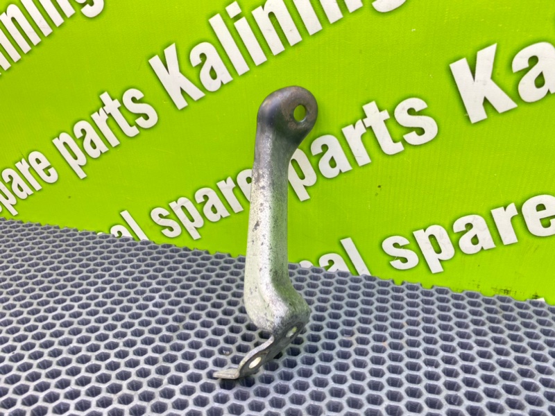 Кронштейн, 600 рублей, Калининград