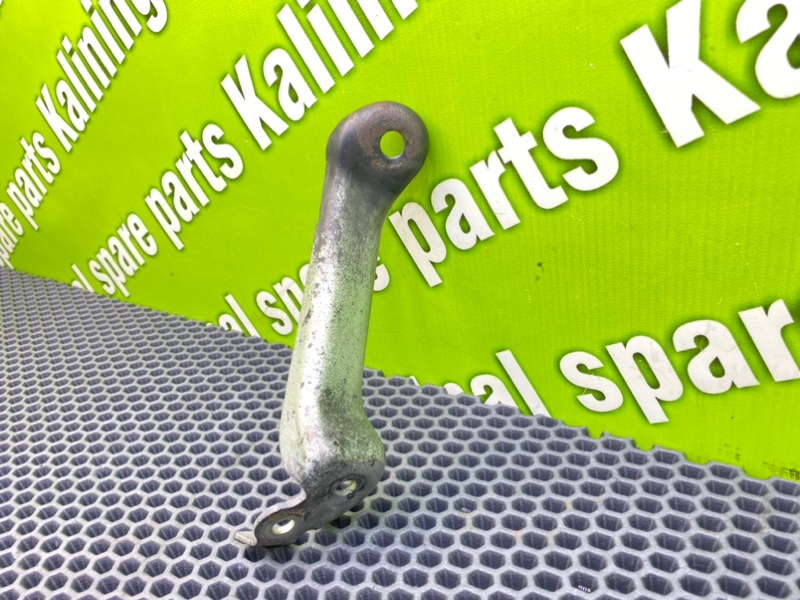 Кронштейн, 600 рублей, Калининград