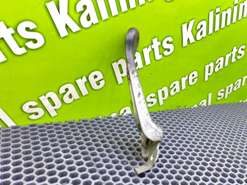 Кронштейн, 600 рублей, Калининград