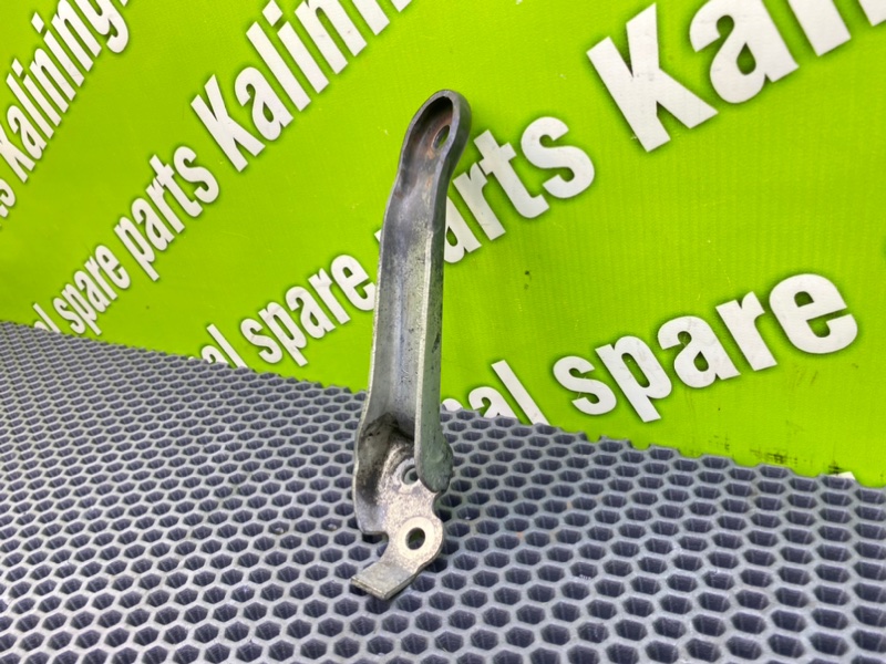 Кронштейн, 600 рублей, Калининград