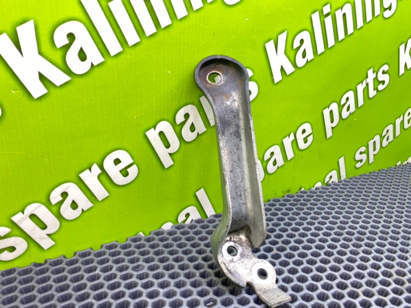 Кронштейн, 600 рублей, Калининград