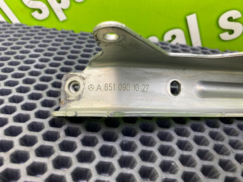 Крепеж радиатора, 600 рублей, Калининград