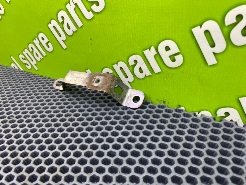 Кронштейн, 600 рублей, Калининград