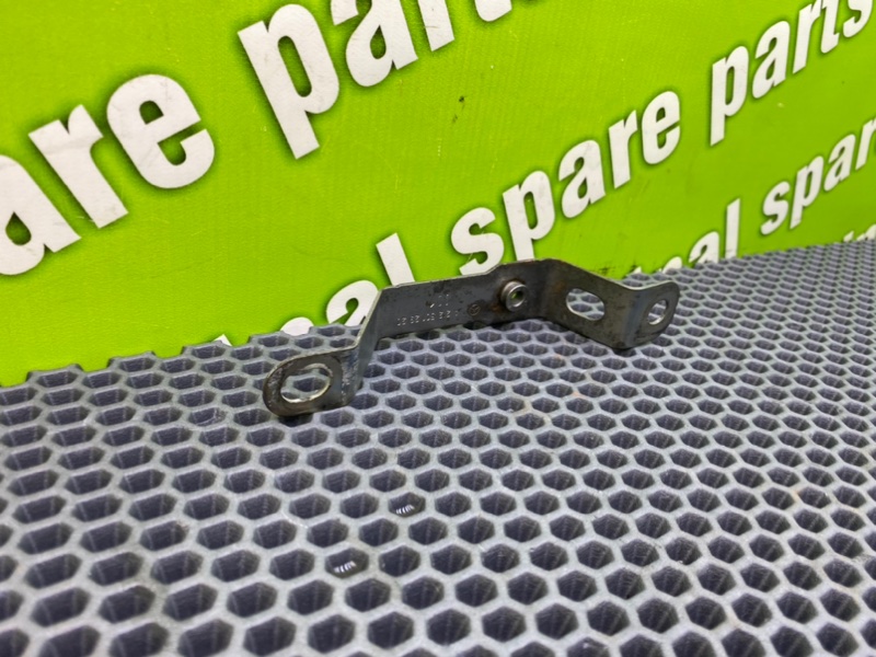 Кронштейн, 600 рублей, Калининград