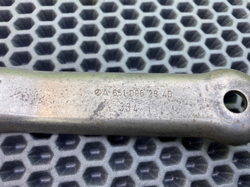 Кронштейн турбины, 600 рублей, Калининград