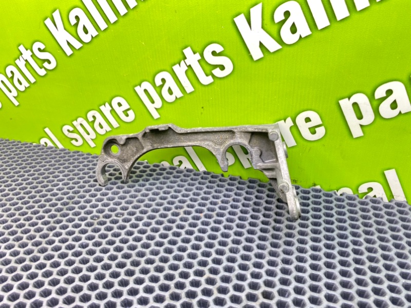 Кронштейн, 600 рублей, Калининград