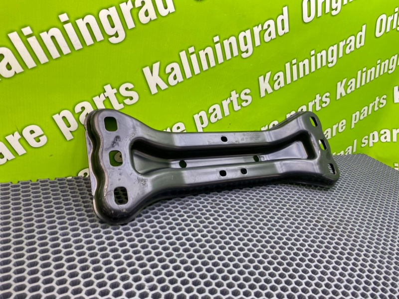 Траверса АКПП, 1300 рублей, Калининград