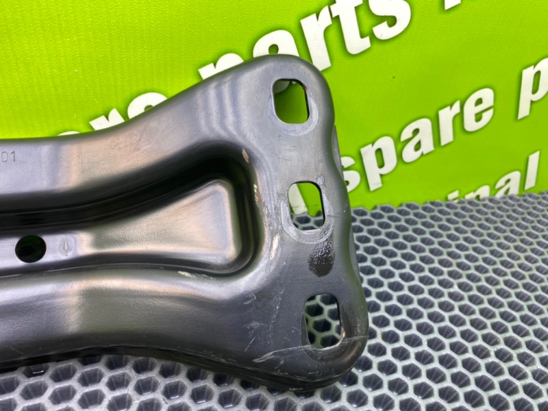 Траверса АКПП, 1300 рублей, Калининград