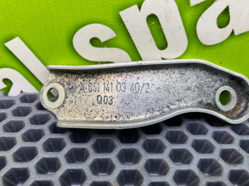 Кронштейн, 600 рублей, Калининград