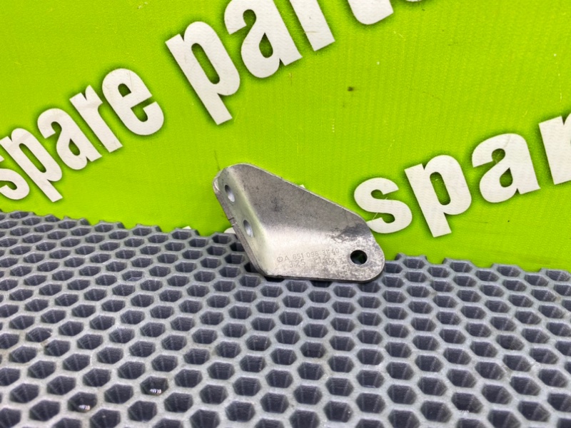 Кронштейн, 600 рублей, Калининград