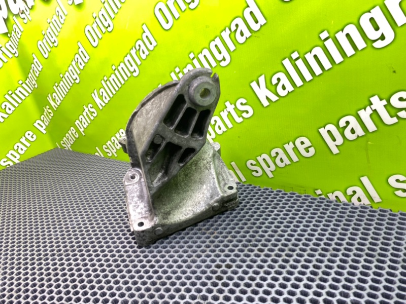 Кронштейн двигателя, 1900 рублей, Калининград