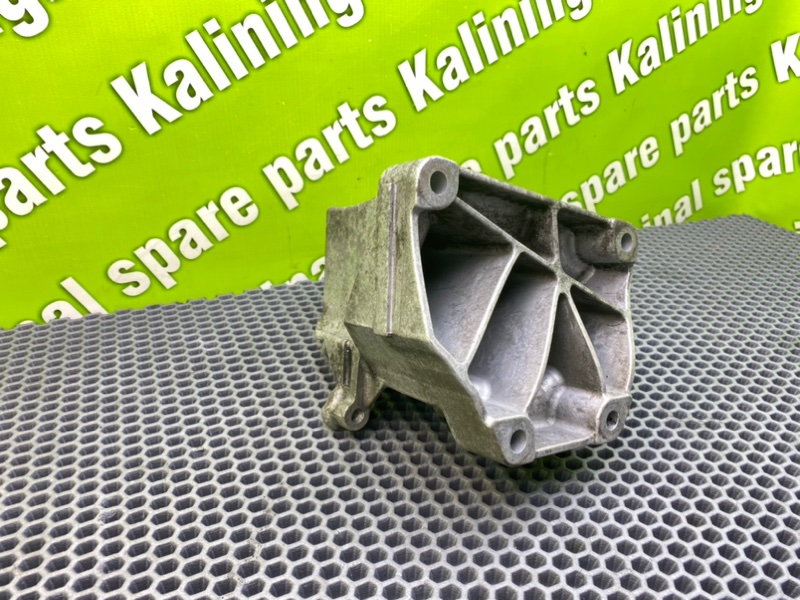 Кронштейн двигателя, 1900 рублей, Калининград