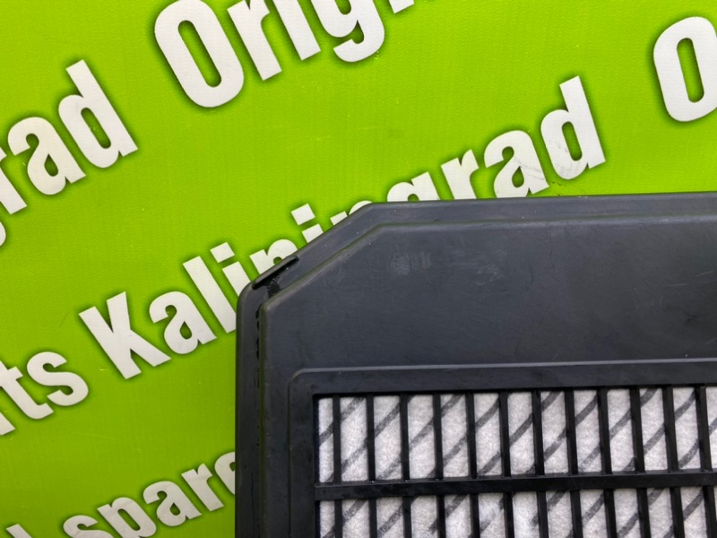 Крышка короба аккумулятора, 1000 рублей, Калининград