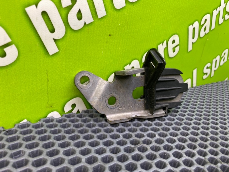 Кронштейн, 600 рублей, Калининград