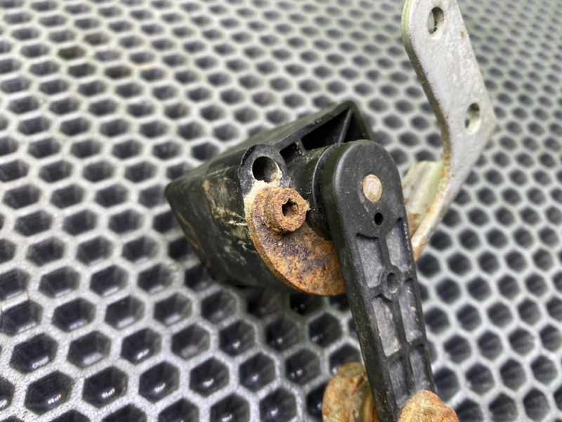 Датчик высоты дорожного просвета, 2700 рублей, Калининград