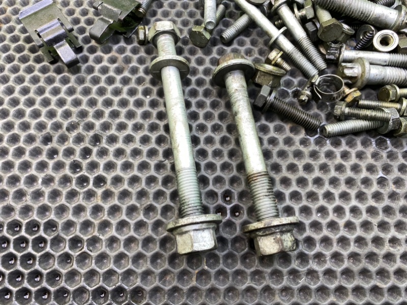 Болты, 2200 рублей, Калининград