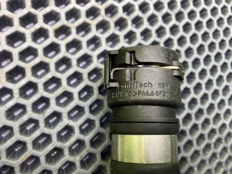 Патрубок системы охлаждения, 1200 рублей, Калининград