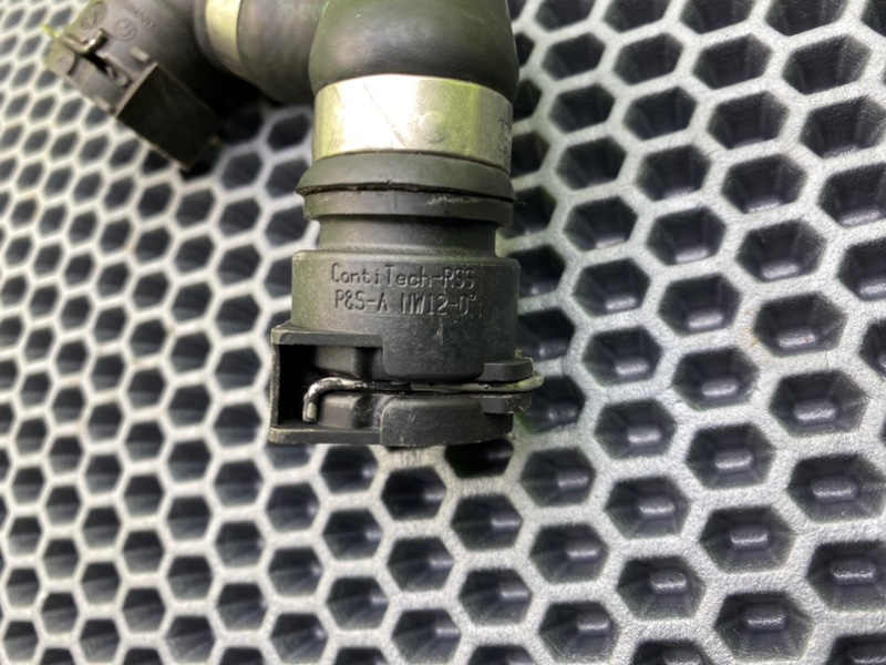 Патрубок системы охлаждения, 1500 рублей, Калининград