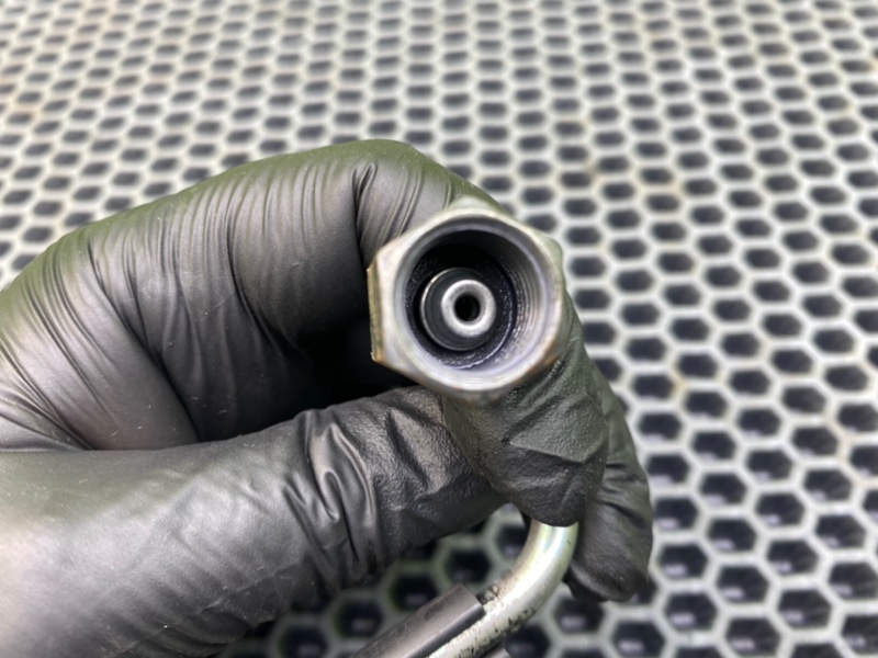 Трубка топливная, 1000 рублей, Калининград