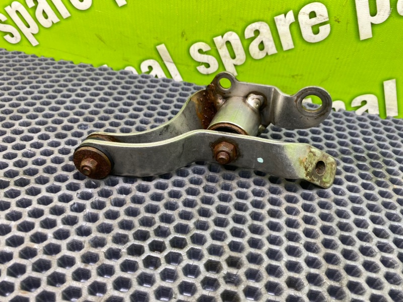 Кронштейн глушителя, 1600 рублей, Калининград