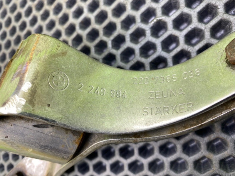 Кронштейн глушителя, 1600 рублей, Калининград