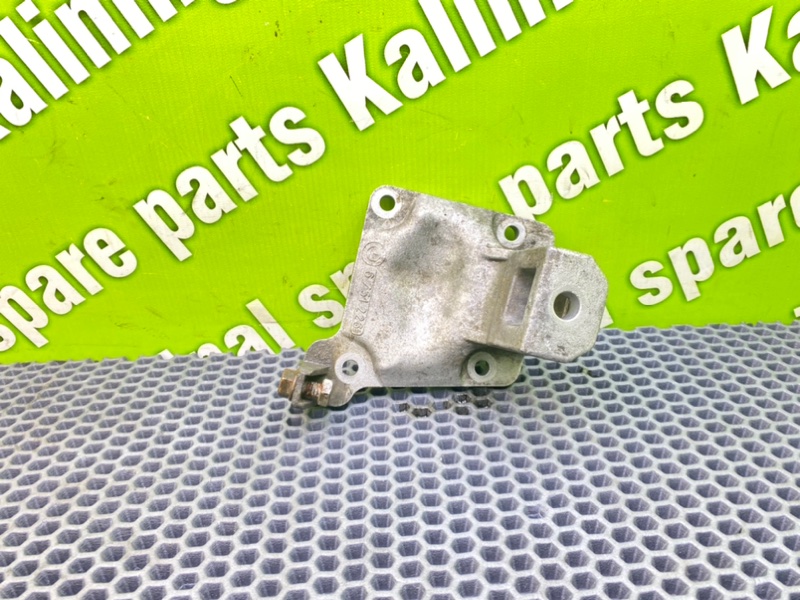 Кронштейн двигателя, 1000 рублей, Калининград