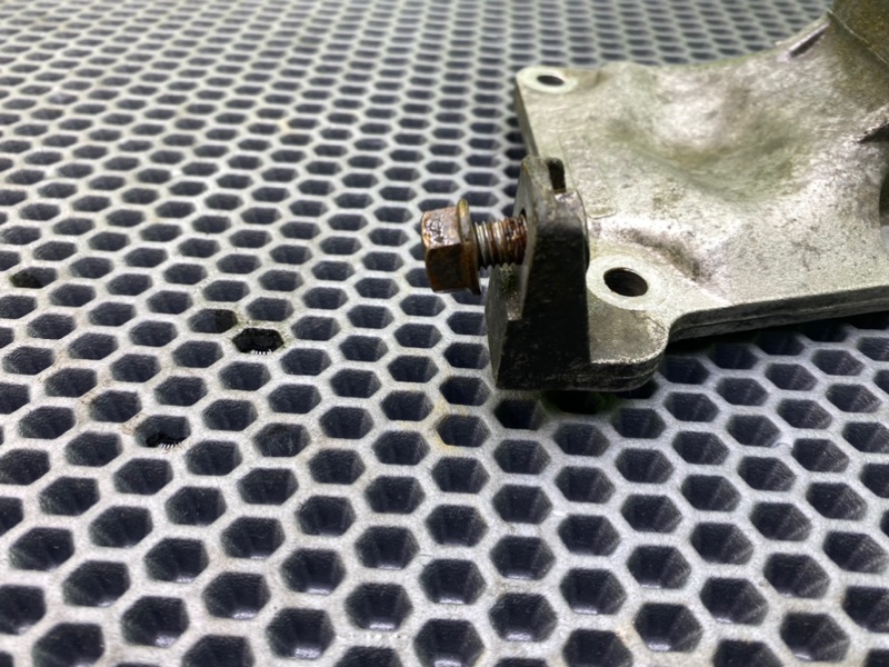 Кронштейн двигателя, 1000 рублей, Калининград