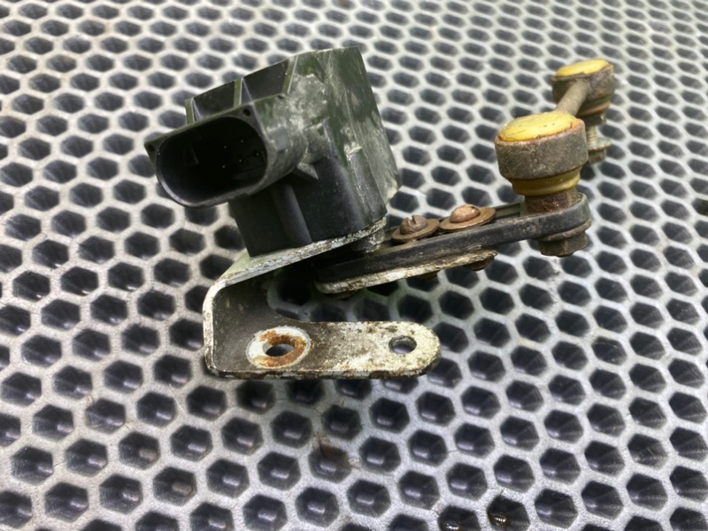 Датчик высоты дорожного просвета, 2700 рублей, Калининград