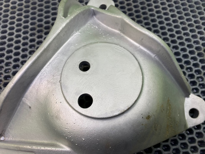 Кронштейн двигателя, 1400 рублей, Калининград