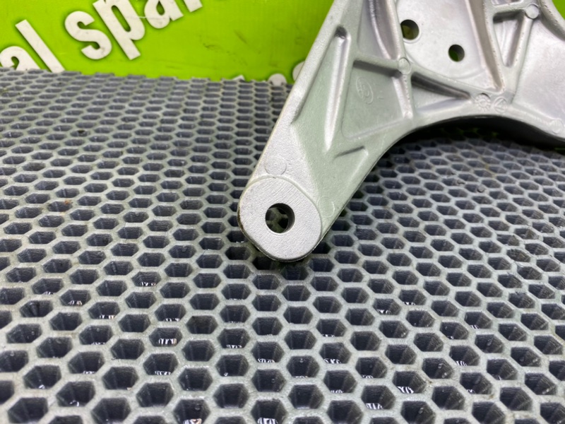 Кронштейн двигателя, 1400 рублей, Калининград