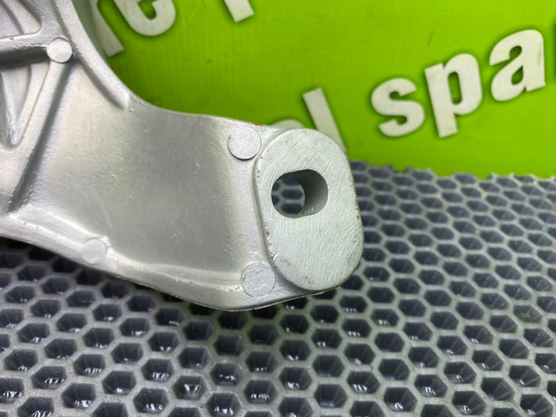 Кронштейн двигателя, 1400 рублей, Калининград