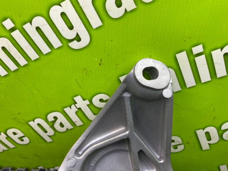 Кронштейн двигателя, 1400 рублей, Калининград