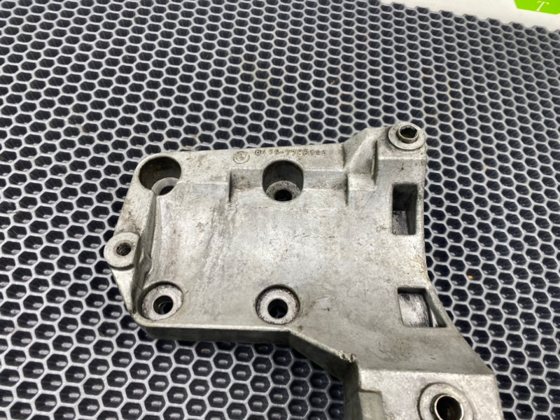 Кронштейн компрессора кондиционера, 1400 рублей, Калининград