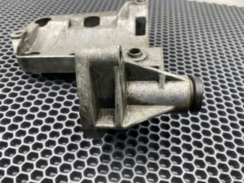 Кронштейн компрессора кондиционера, 1400 рублей, Калининград