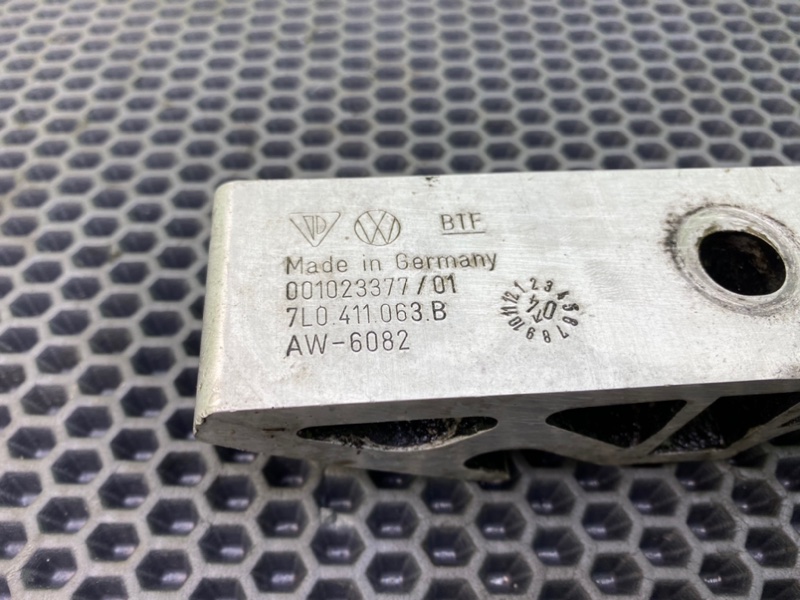 Кронштейн стабилизатора, 900 рублей, Калининград