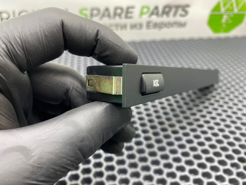 Кнопка, 800 рублей, Калининград