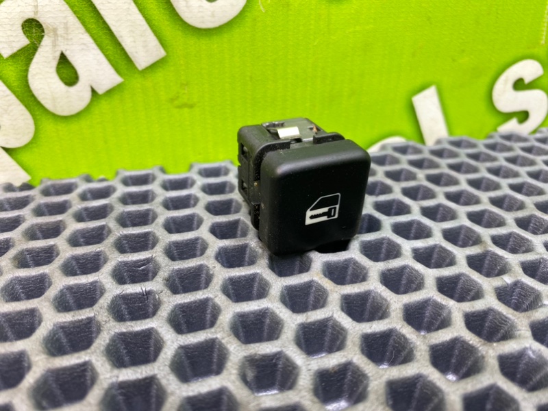 Кнопка центрального замка, 500 рублей, Калининград